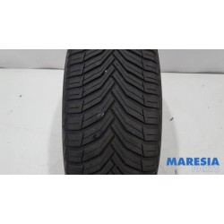 Opel - Corsa - Tyre