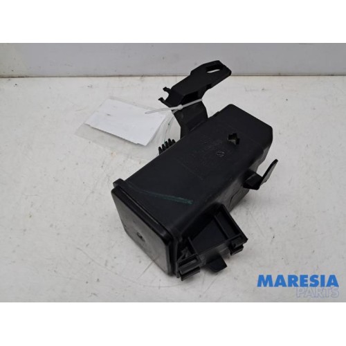 Peugeot - 308 - Carbon filter