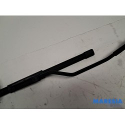 Citroen - DS3 - Front wiper arm