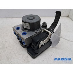 Peugeot - 308 - ABS pump