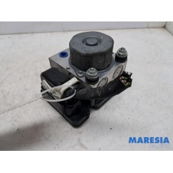 Peugeot - 308 - ABS pump