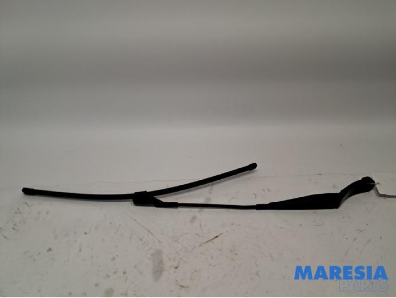 Peugeot - 308 - Front wiper arm