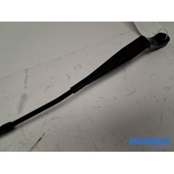 Peugeot - 308 - Front wiper arm