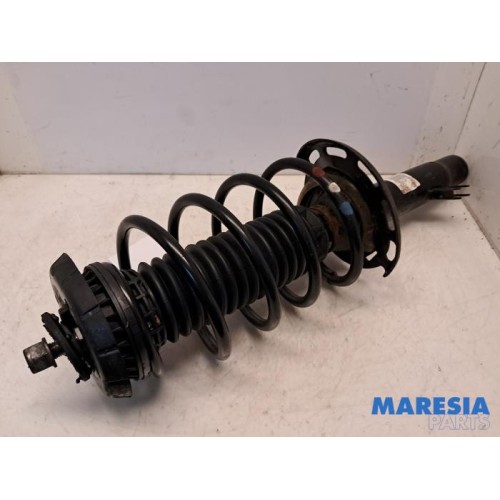 Peugeot - 208 - Front shock absorber rod, right