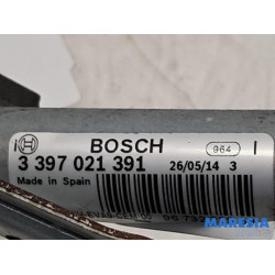Peugeot - 208 - Wiper mechanism