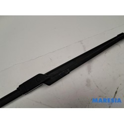 Peugeot - 208 - Front wiper arm
