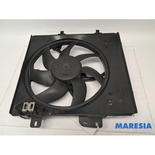 Peugeot - 208 - Fan motor