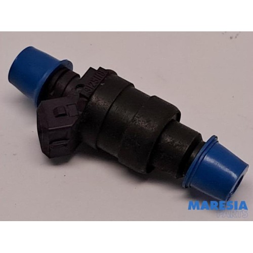 Renault - Safrane - Injector (benzine injectie)