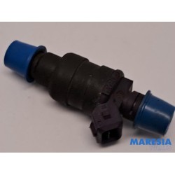 Renault - Safrane - Injector (petrol injection)