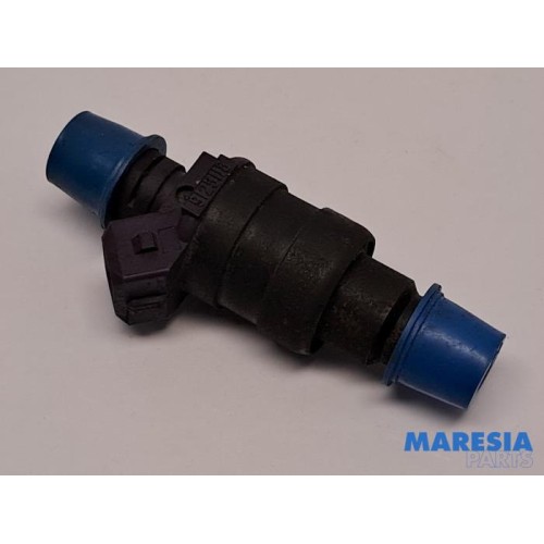 Renault - Safrane - Injector (benzine injectie)