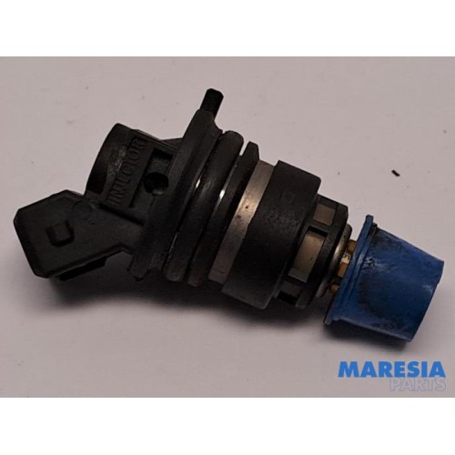 Renault - Espace - Injector (petrol injection)