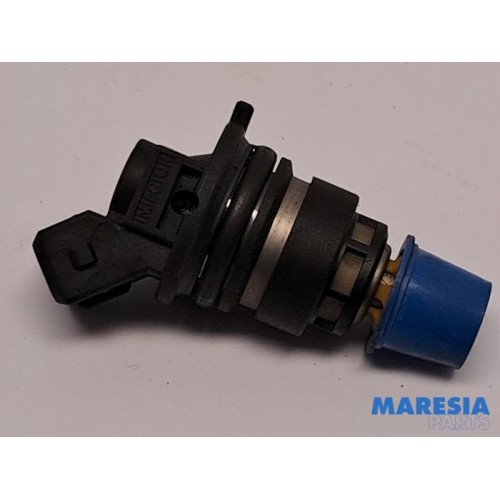 Renault - Espace - Injector (petrol injection)