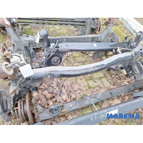 Peugeot - 308 - Hinterachse Vorderradantrieb
