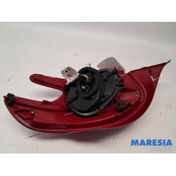 Peugeot - 208 - Taillight, left