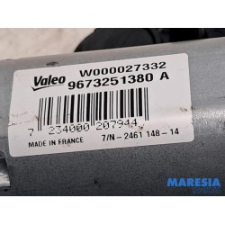 Peugeot - 208 - Rear wiper motor