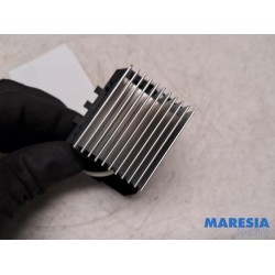 Peugeot - 208 - Heater resistor