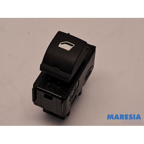 Peugeot - 208 - Electric window switch