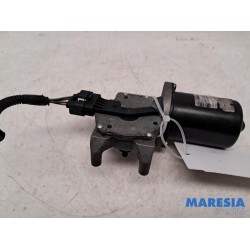 Peugeot - Expert - Front wiper motor