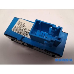 Peugeot - Expert - Central locking switch