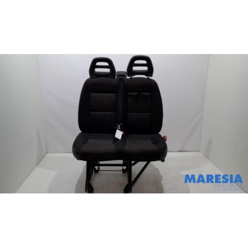 Peugeot - Boxer - Double front seat, right