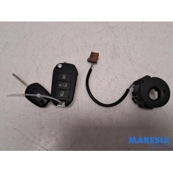 Opel - Corsa - Engine management computer