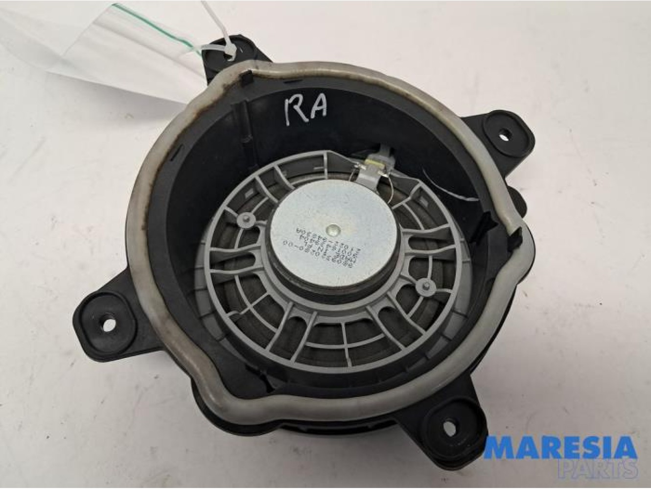 Opel - Corsa - Speaker