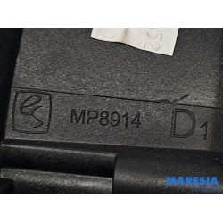 Opel - Corsa - Speaker