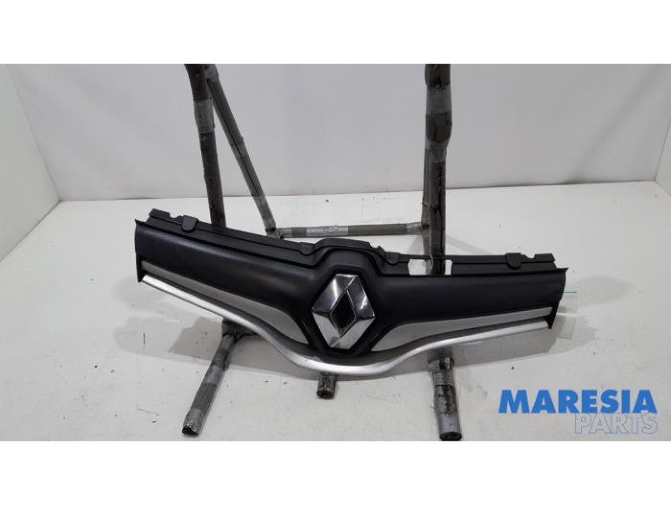 Renault - Kangoo - Grill