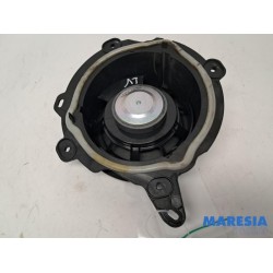 Opel - Corsa - Speaker