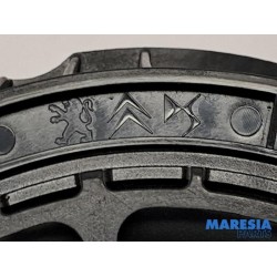 Opel - Corsa - Speaker