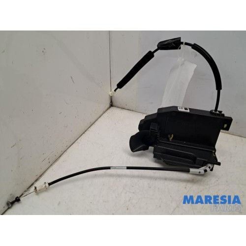 Peugeot - 308 - Front door lock mechanism 4-door, right
