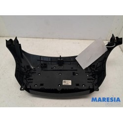 Peugeot - 308 - Radio control panel