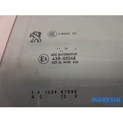 Peugeot - 308 - Türscheibe 4-türig links hinten