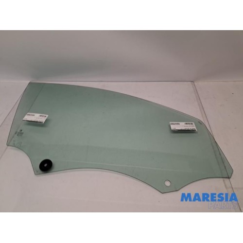 Peugeot - 308 - Door window 4-door, front right