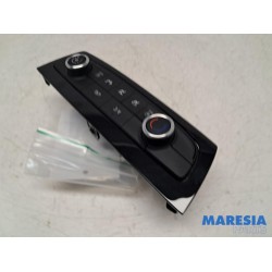Opel - Corsa - Air conditioning control panel