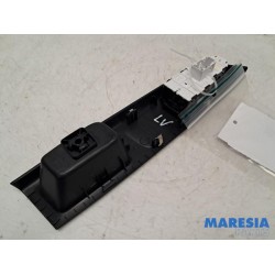 Opel - Corsa - Multi-functional window switch