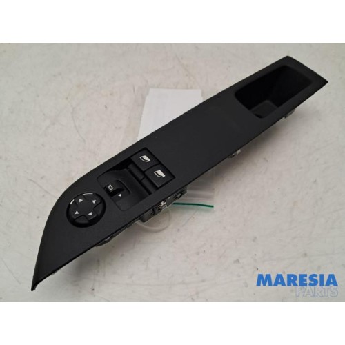 Opel - Corsa - Multi-functional window switch