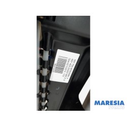 Peugeot - 308 - Sliding headliner mechanism