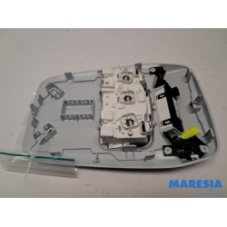 Opel - Corsa - Eclairage intérieur avant