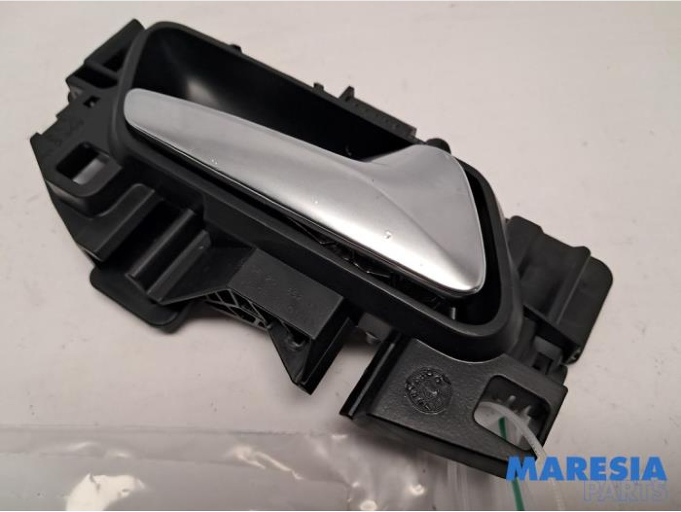 Opel - Corsa - Front door handle 4-door, right