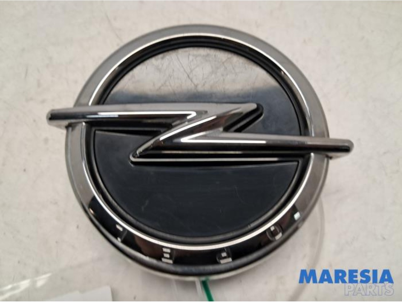 Opel - Corsa - Tailgate handle