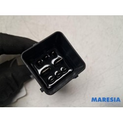 Peugeot - 308 - Glow plug relay