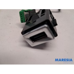 Peugeot - 308 - Connexion USB