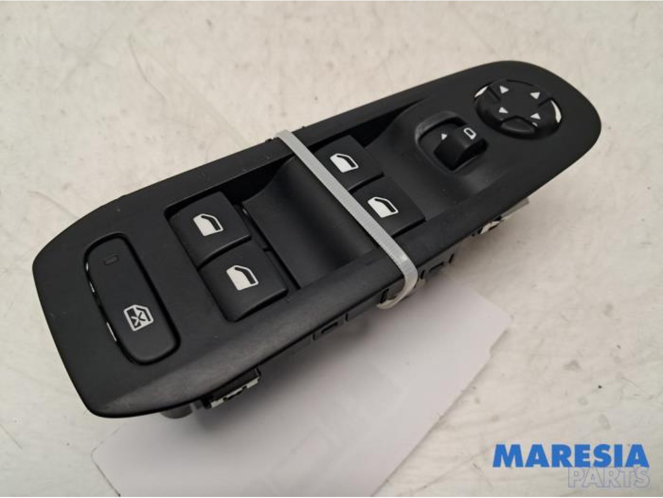Peugeot - 308 - Multi-functional window switch
