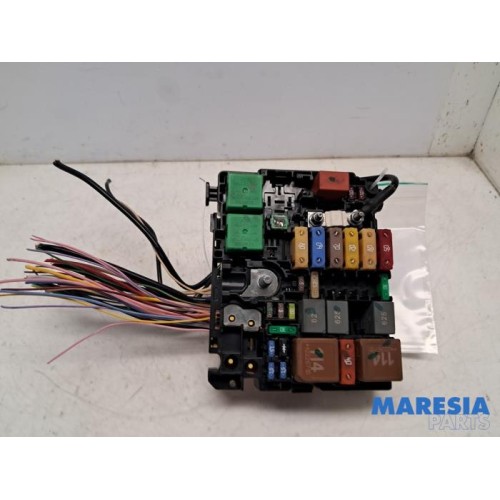 Opel - Corsa - Fuse box