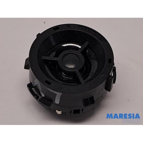 Opel - Corsa - Speaker