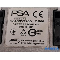 Opel - Corsa - GPS Antenne