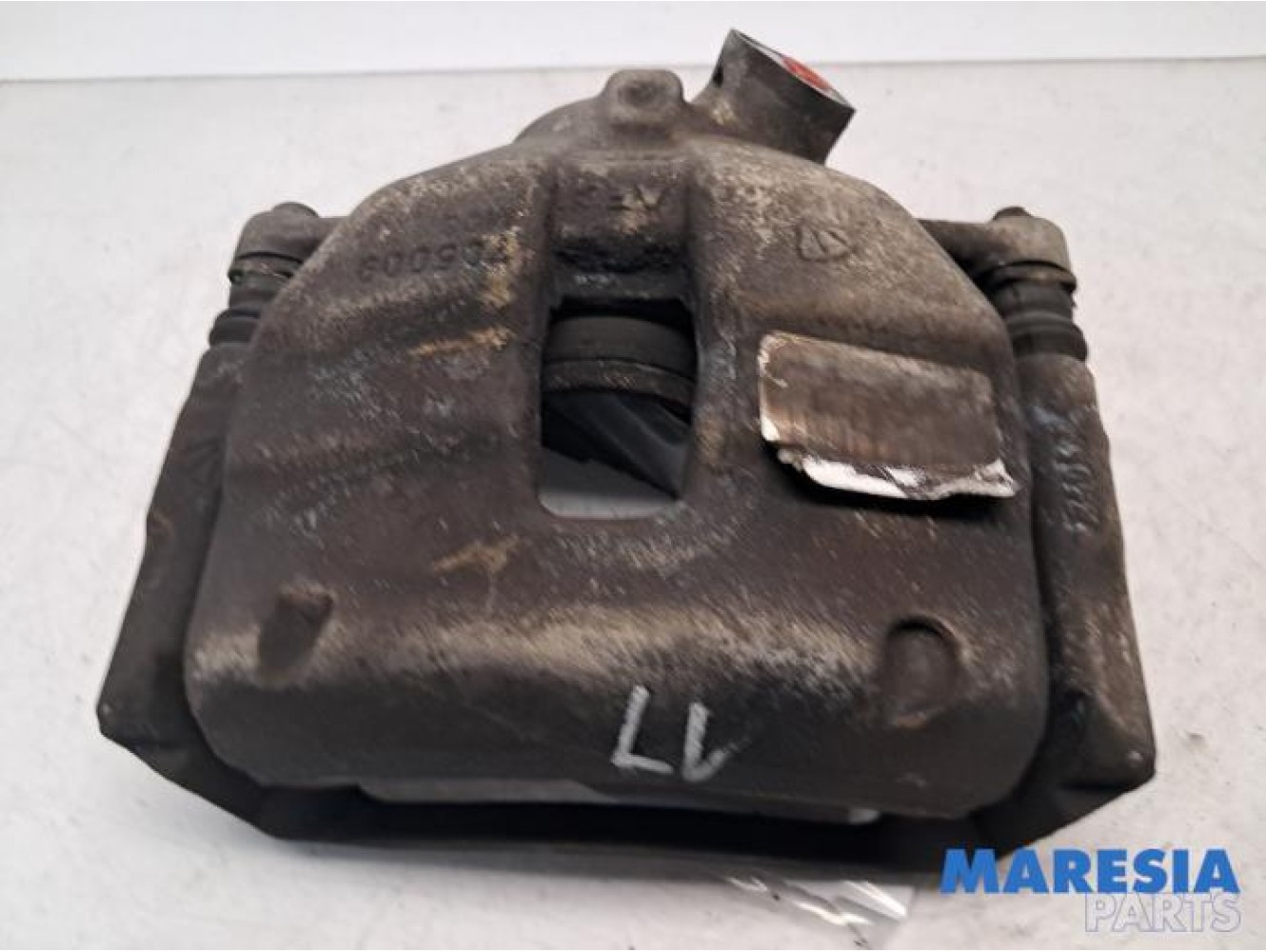 Peugeot - 308 - Front brake calliper, left