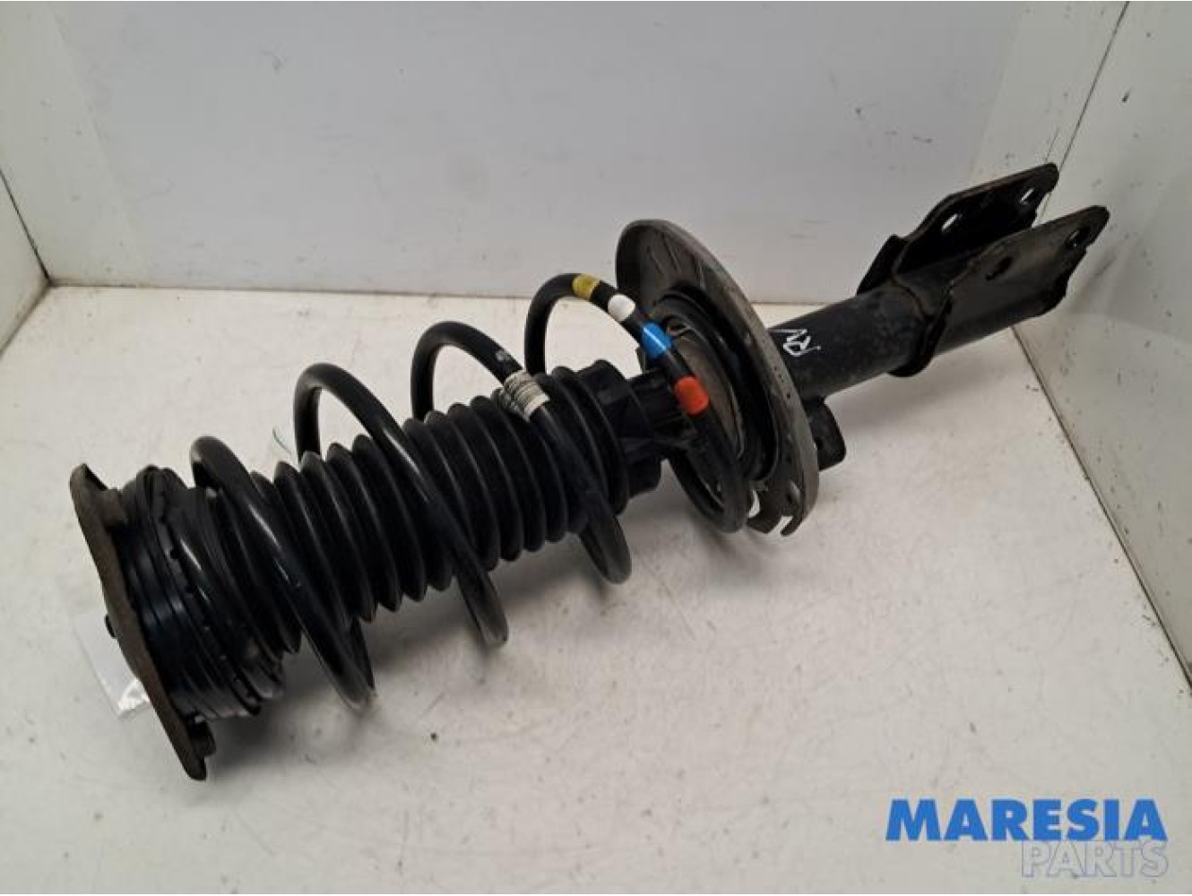 Peugeot - 308 - Front shock absorber rod, right