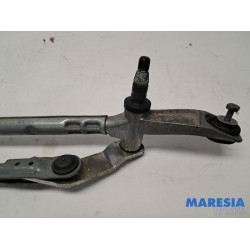 Peugeot - 308 - Wiper mechanism